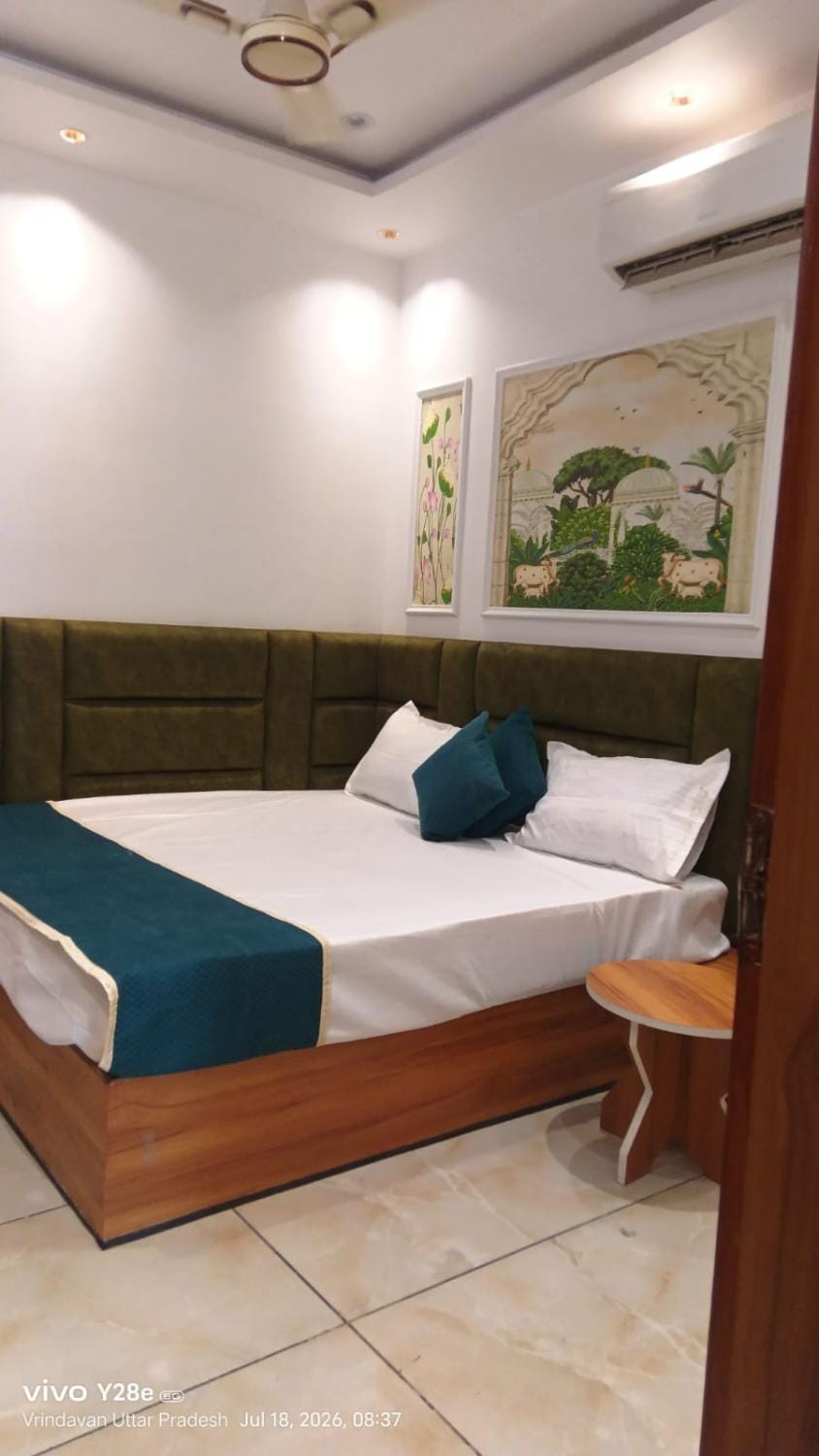 Yamuna sewa sadan Bed and Breakfast in Uttar Pradesh