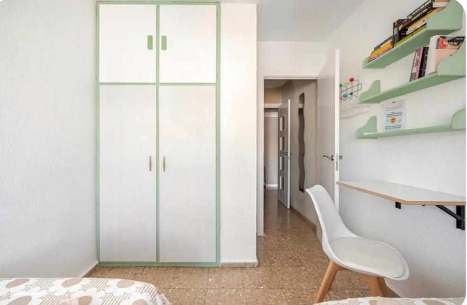 Habitación doble junto al guadalquivir Campground/ 
RV Resort in Cordoba