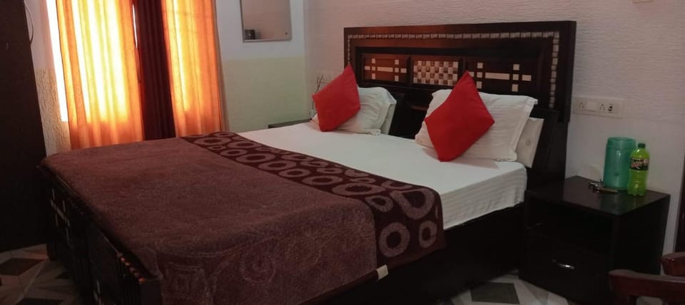 Cloud inn hotel haldwani Apartment in Uttarakhand