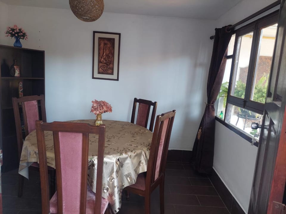 Aurora Residence House in Cochabamba