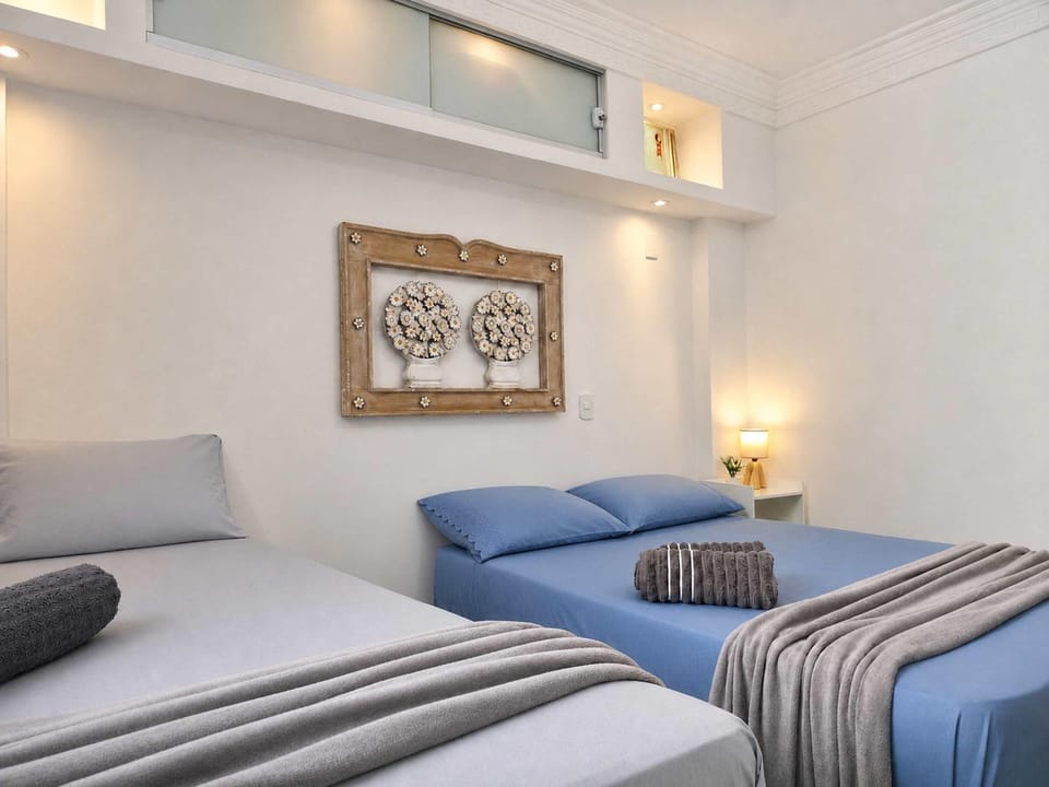 Apartamento Familiar 2 Quartos com Ar Condicionado a 100 m da Praia Apartment in Cabo Frio