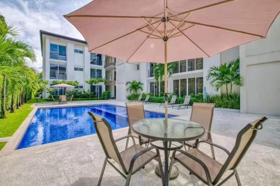 9 Herradura Condominium, Near Jacó and Los Sueños Apartment in Herradura