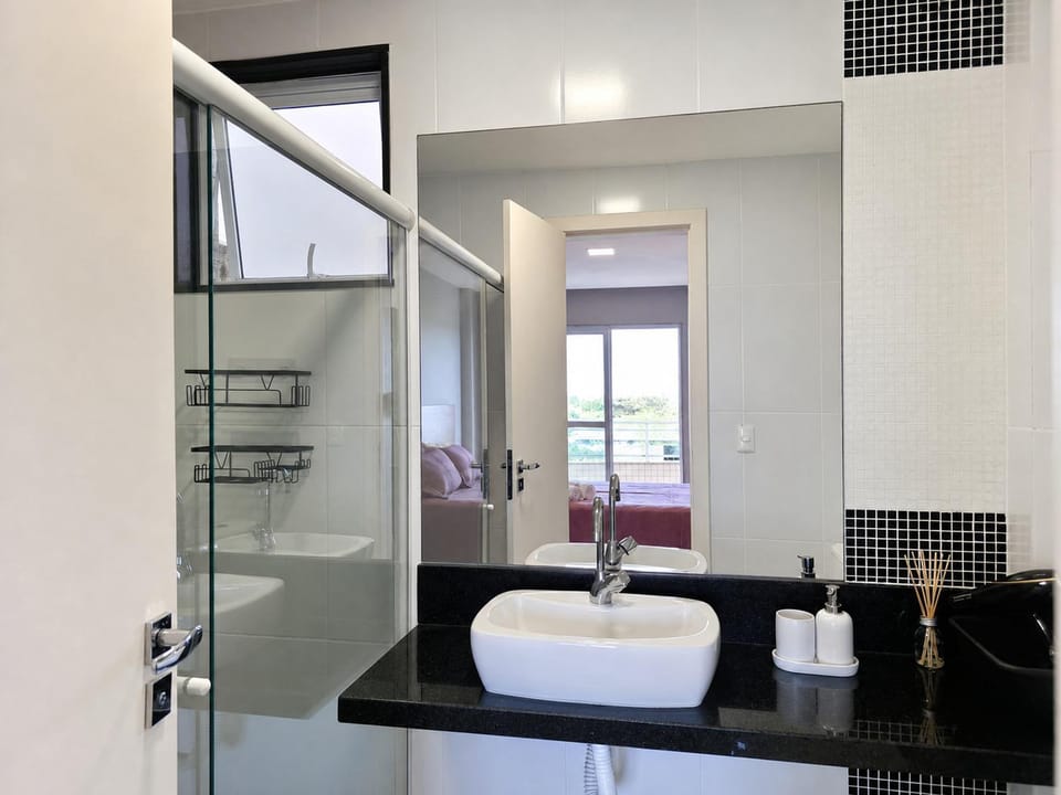 Apartamento 2 Quartos a 4 min de Carro da Praia das Dunas Ar e Garagem Apartment in Cabo Frio