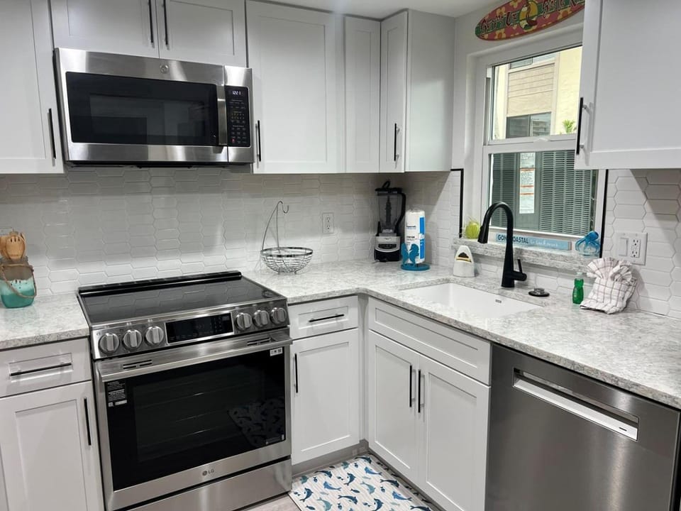 Villa D04 - Coastal Comfort on Siesta Key | FREE CANCELLATION* Villa in Siesta Beach