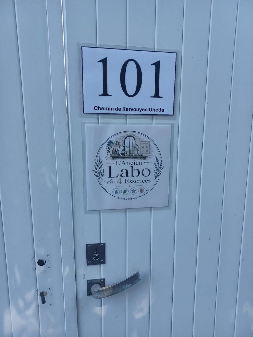 Logo/Certificate/Sign