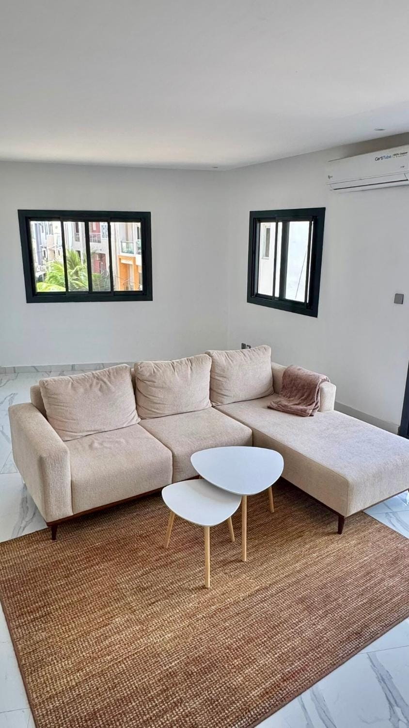 Modern Apartment Mamelles Cité Mbakiou Faye Apartment in Dakar