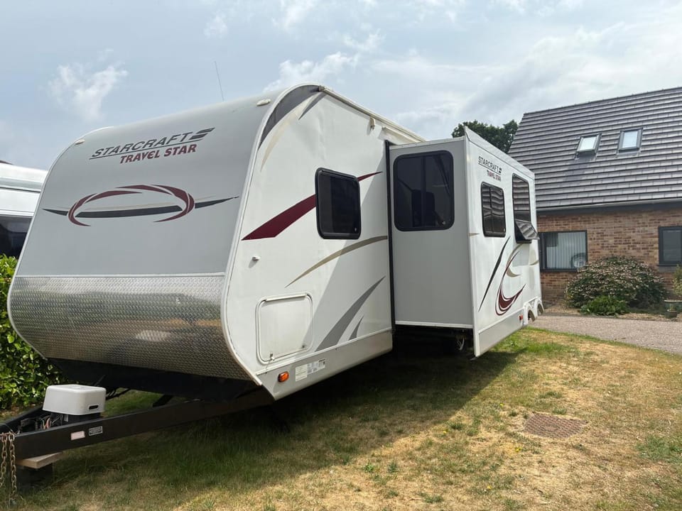 The New England Star Campground/ 
RV Resort in England