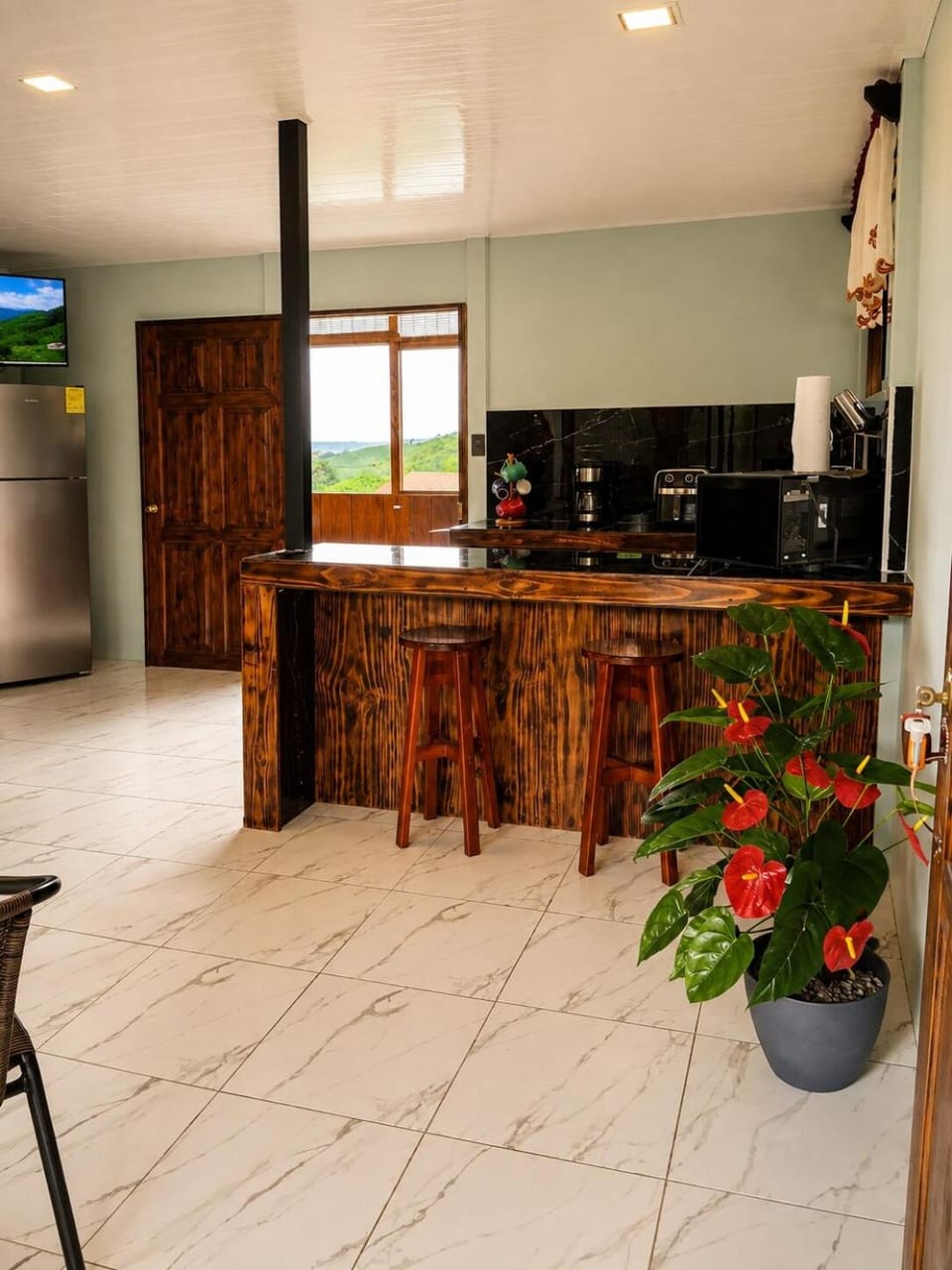 Kitchen or kitchenette