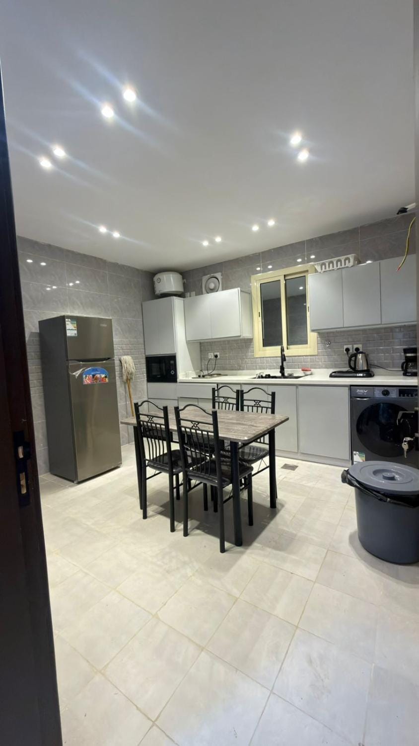 شقة فندقية فاخرة للايجار اليومي والشهري Apartment in Medina