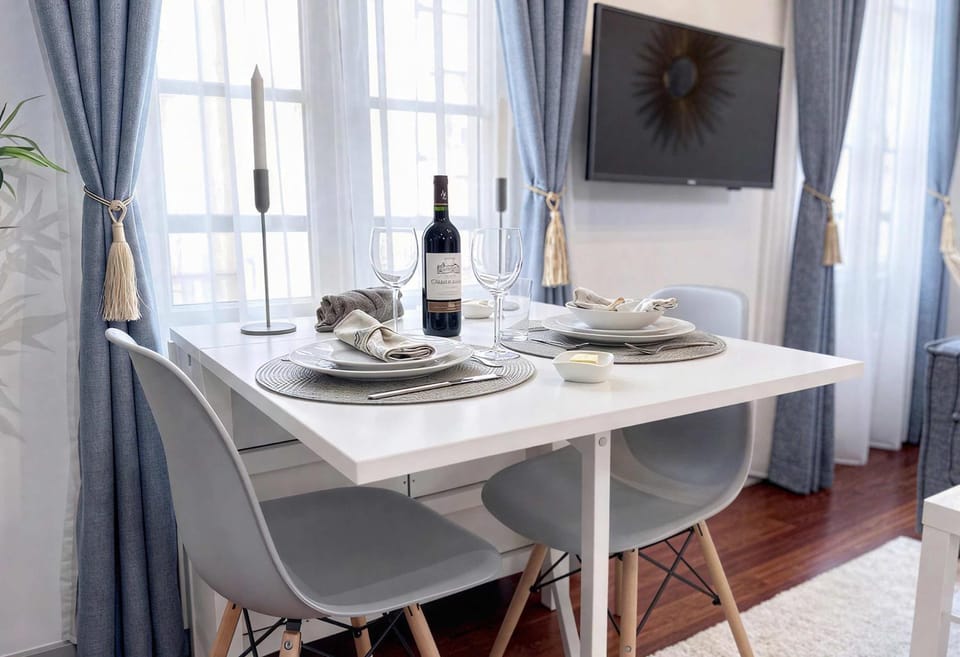 Cozy apartment for 4 by Tour Eiffel - by Melvane Apartment in Paris