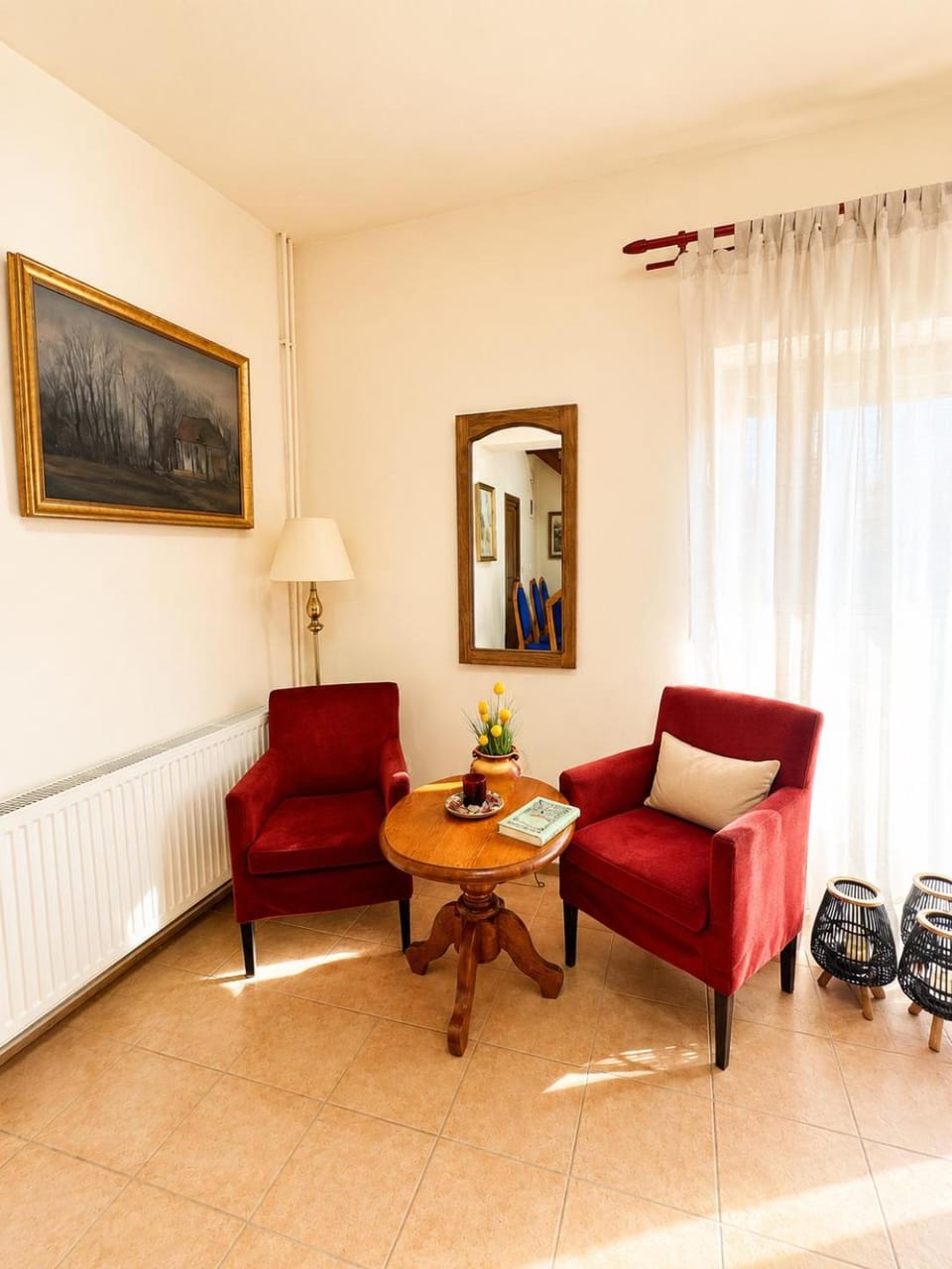 Living room, Seating area