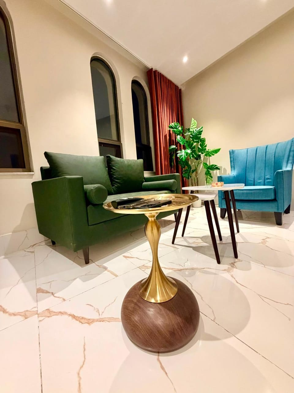 Luxury Aparment 9th Floor Gulberg Apartment in Lahore