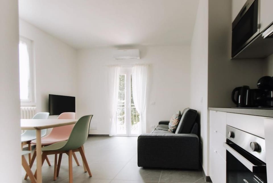 Children play ground, TV and multimedia, Balcony/Terrace, Living room, Seating area, Dining area, flat iron, heating, internet, internet, microwave, oven, air conditioner, air conditioner