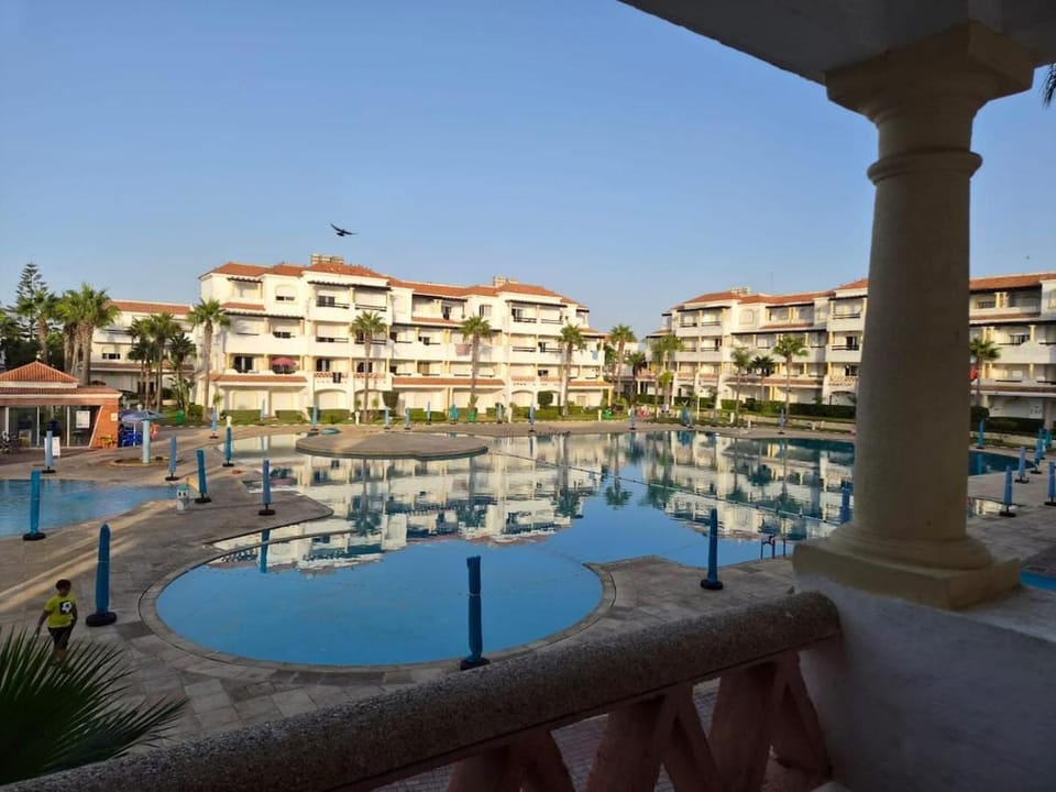Garden Beach Face Piscine et Plage Apartment in Casablanca-Settat