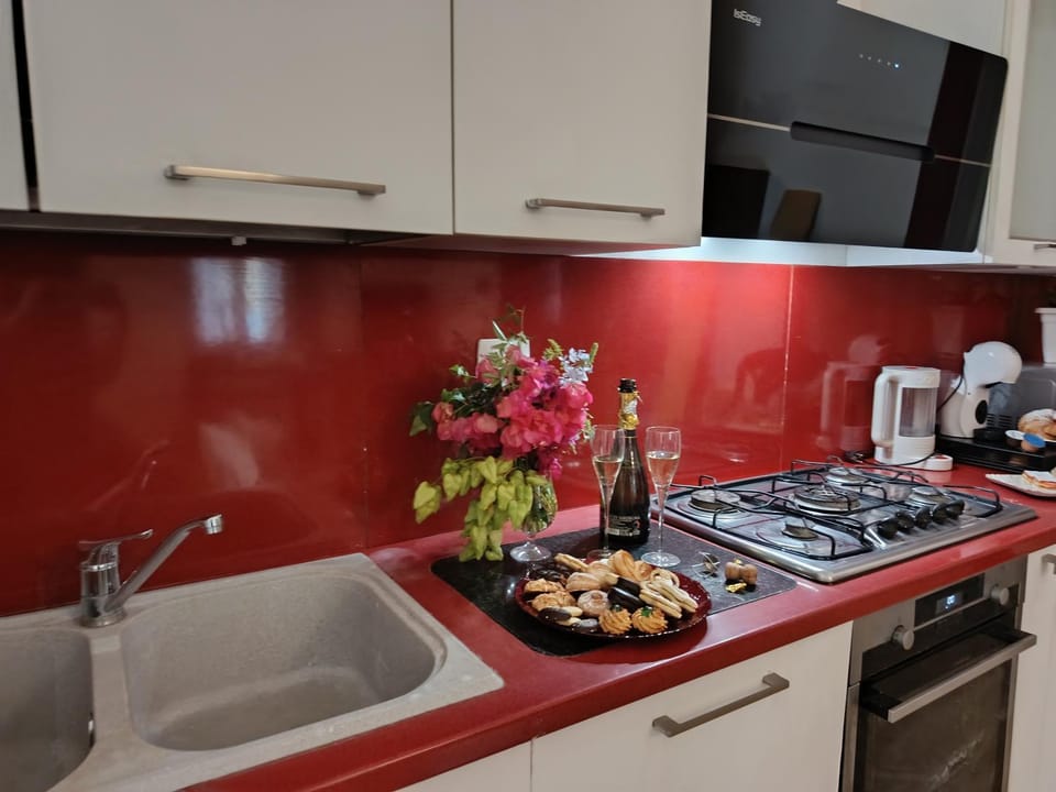 La porta rossa Apartment in Sassari