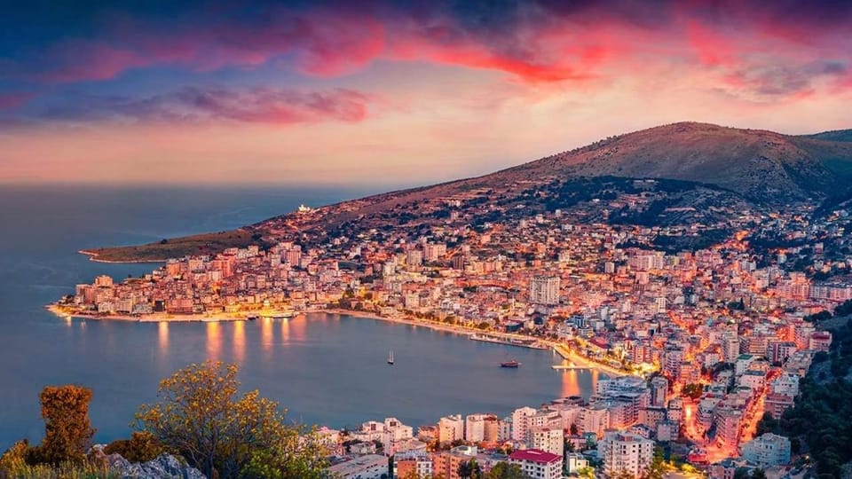 Saranda Sea & City View Apartment in Sarandë