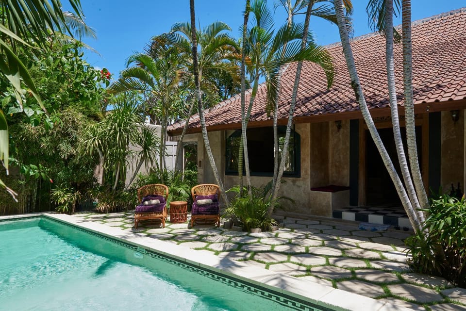 Garden, Swimming pool