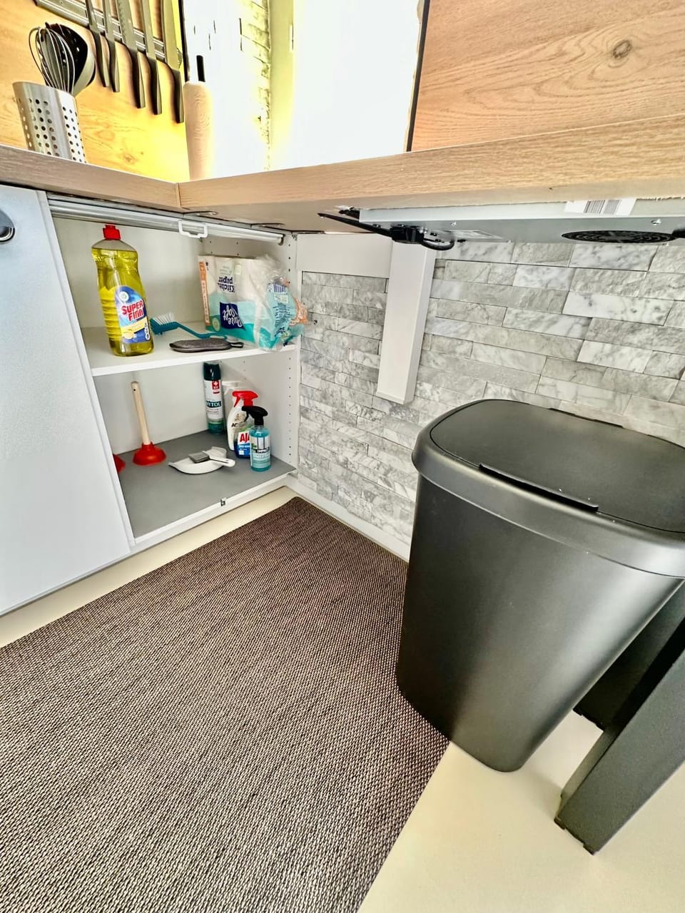 Studio Rénové bien situé Stationnement Gratuit Apartment in Saint-Étienne