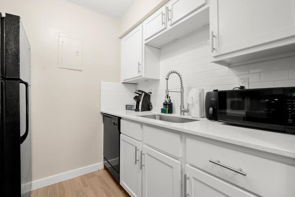 Austin Medical Hub Cozy 1BR Free Parking Apartment in Austin