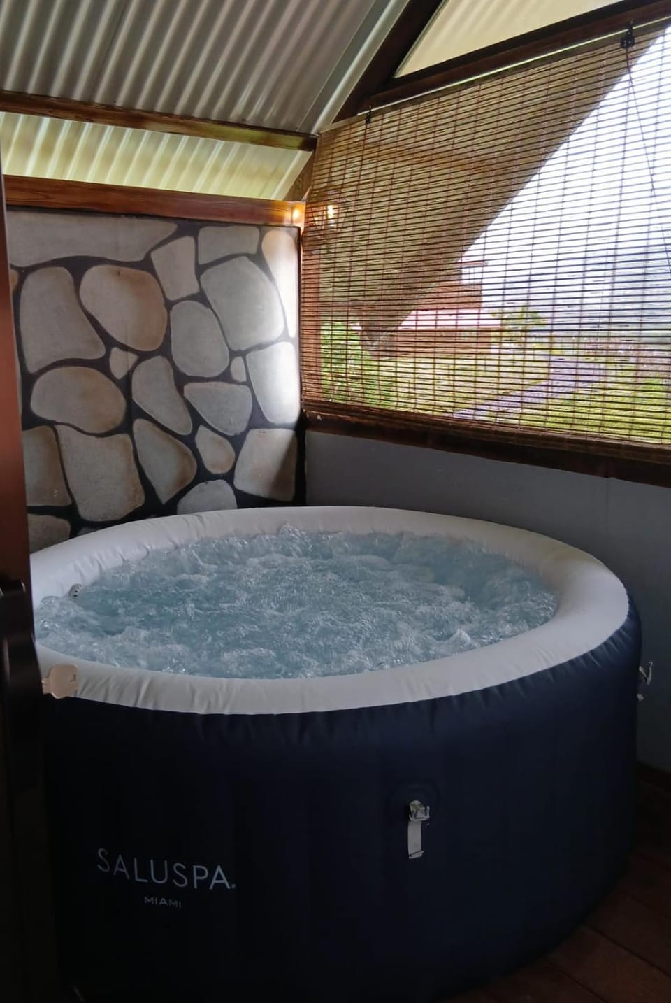 Natural landscape, Hot Tub