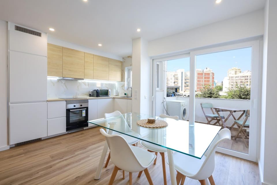 1 bedroom luxury apartment ! Apartment in Faro District