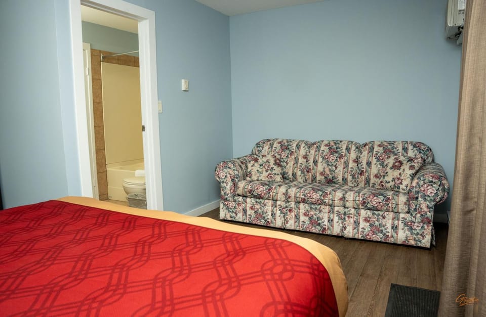 Courtyard Inn Vernon Motel in Vernon