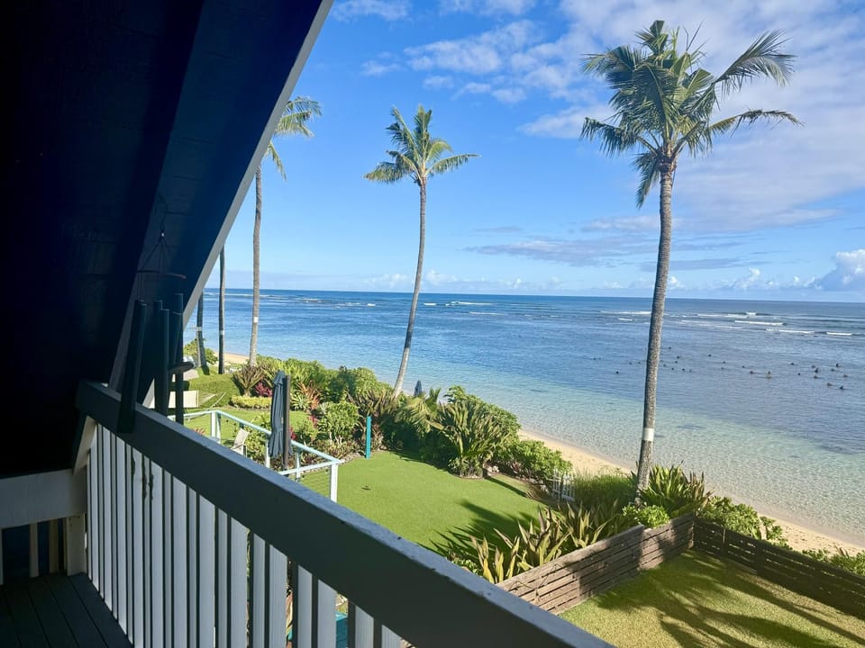 Beach House on Oahu's North Shore! House in Mokuleia