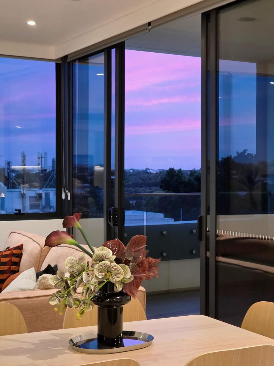 View (from property/room), Living room, Seating area