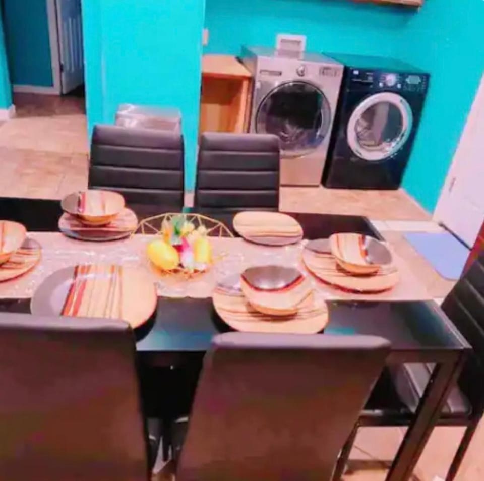Pet friendly 2 bedroom house located in Central Okc Villa in Oklahoma City