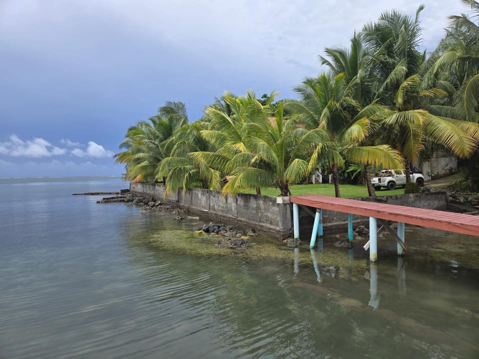 Roatan Ocean View Home 6 Bedrooms 3 Bathrooms Swimming pool House in Bay Islands Department