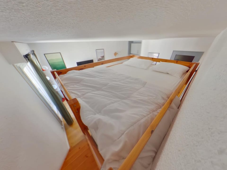 Appartement central avec wifi - 4 pers. - FR-1-834-35 Apartment in Jura