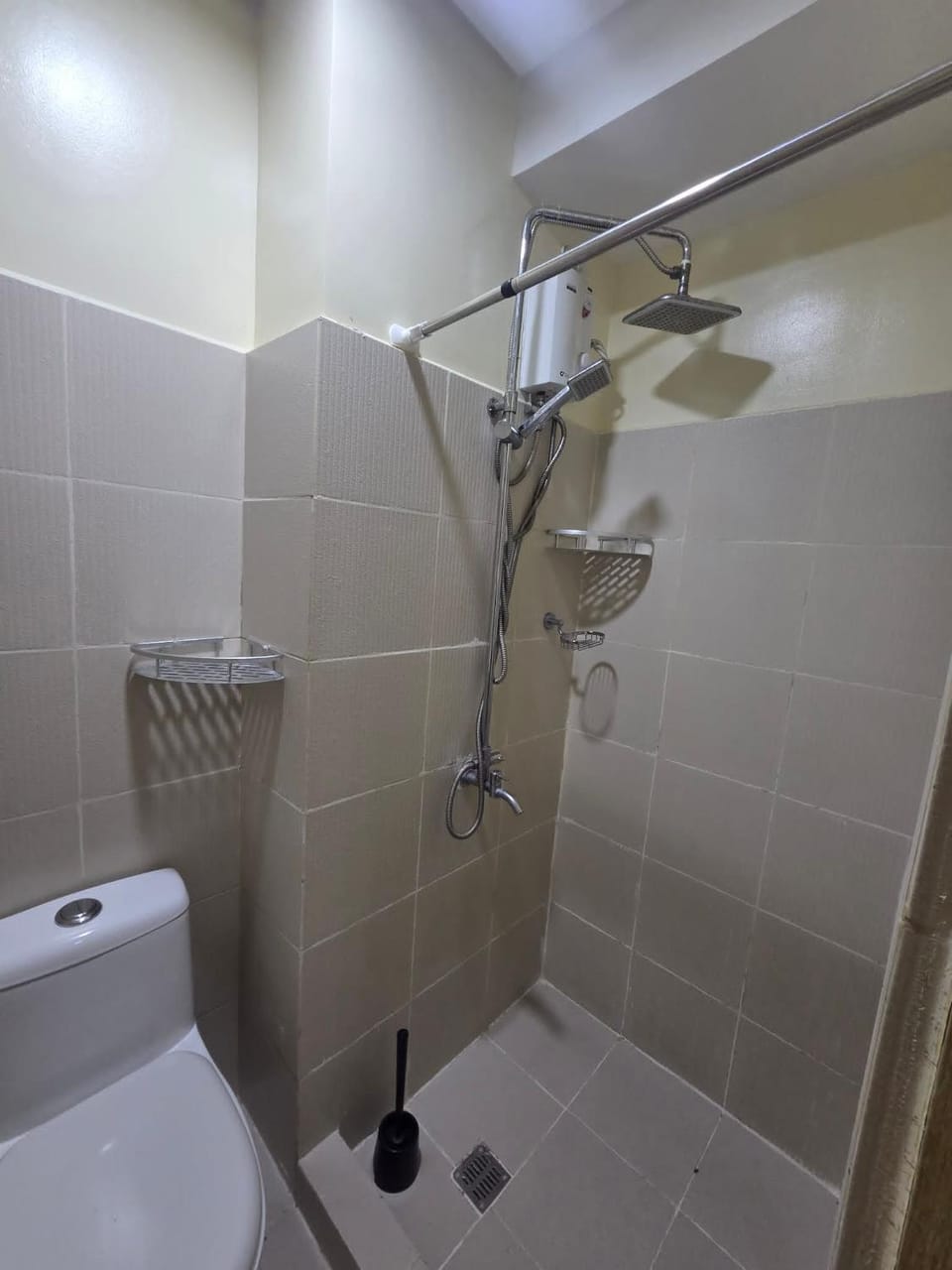 Sm north condo grass residents Apartment in Quezon City