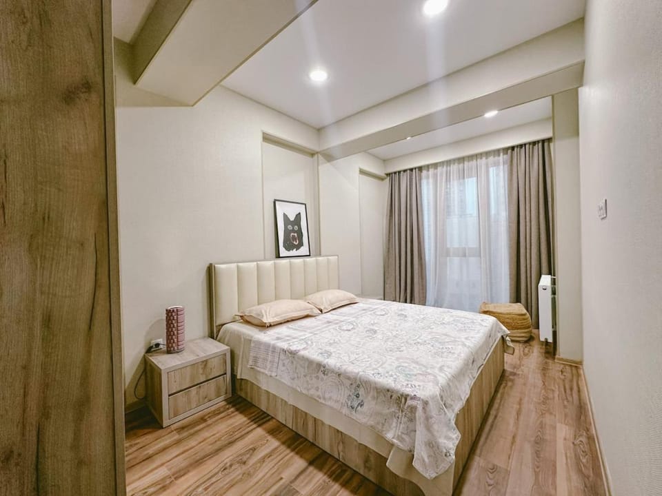 Bright Urban Nest - Beliashvili Apartment in Tbilisi, Georgia