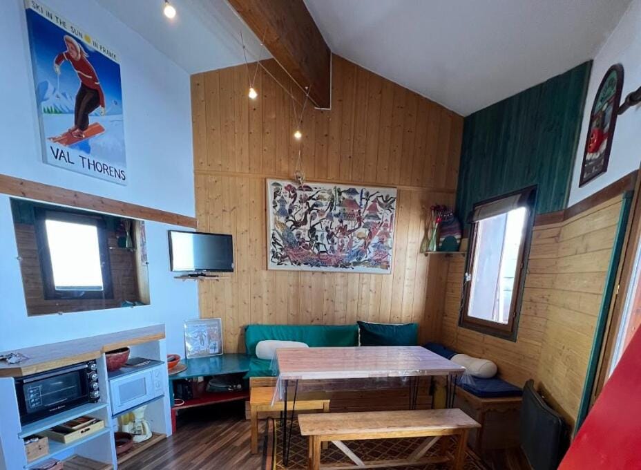 Reine Blance Scenic Aprtment By Alpstays Apartment in Les Allues