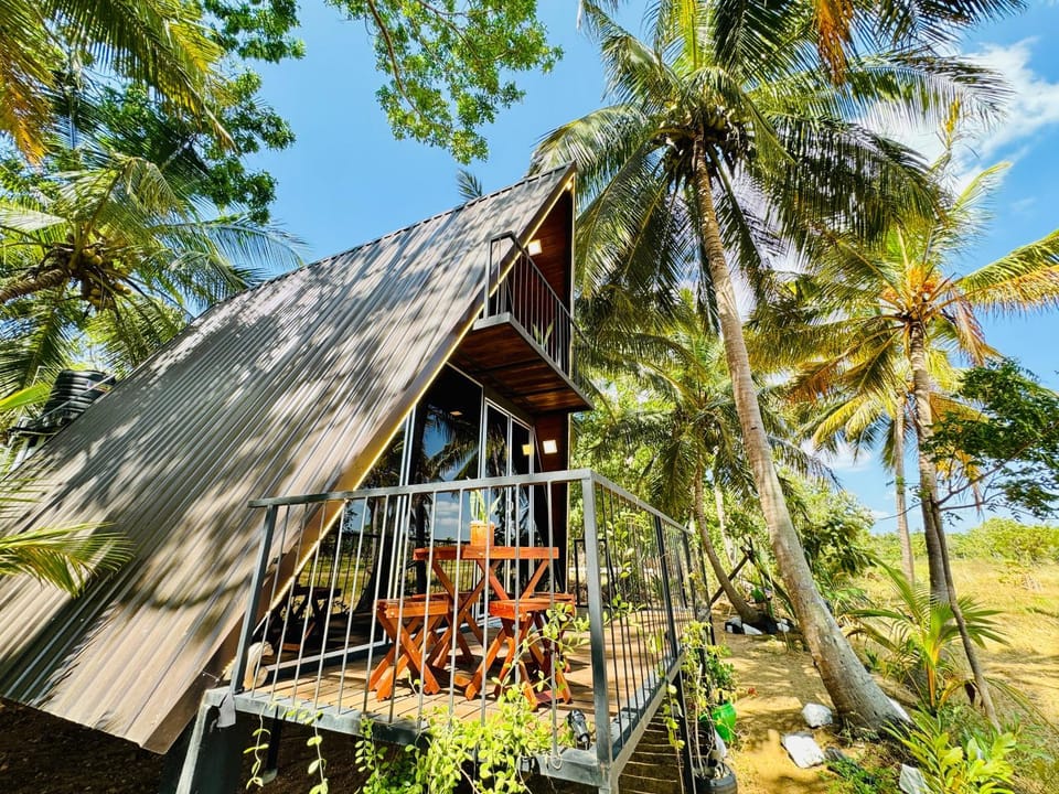 Paddy Field Escape Apartment in Sri Lanka
