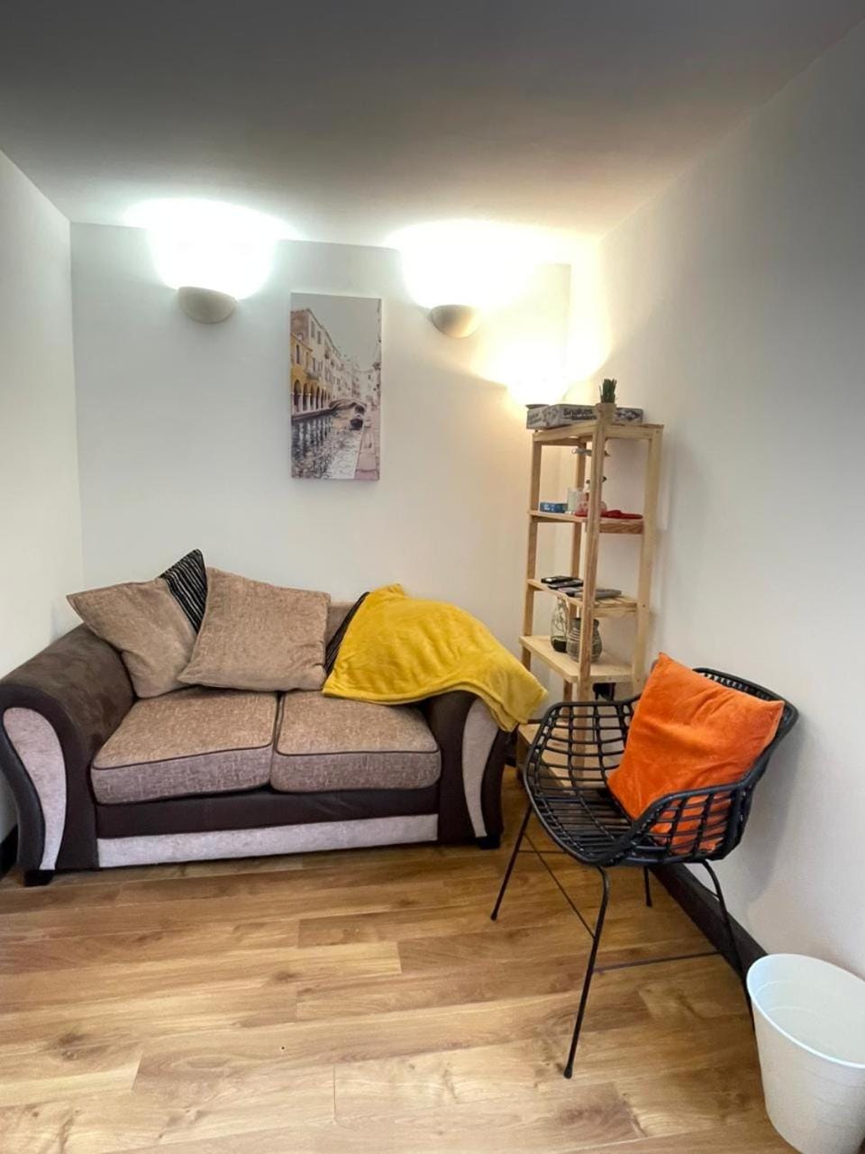 Stylish 2 Bedroom Apartment in Bradford City Center with Free Parking Apartment in Bradford