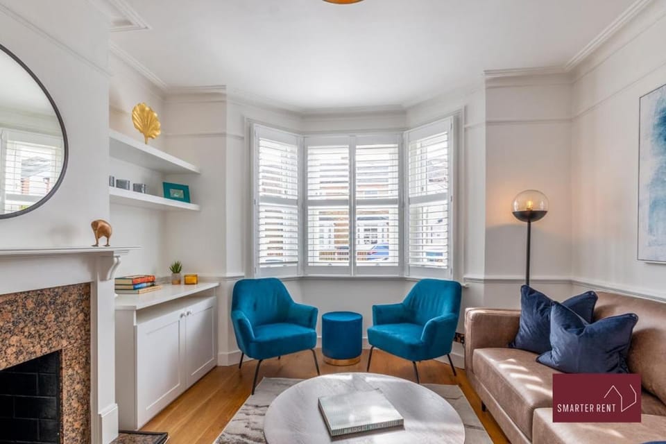Kingston On Thames Pets Welcome Garden 3Bed House in Kingston upon Thames