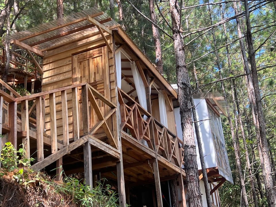 Sembunyi Hillside Cabin, Kundasang Mount Kinabalu View Cabin in Sabah