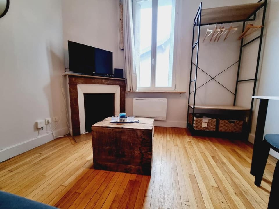 Robespiere studio tout équipé proche centre ville Apartment in Reims