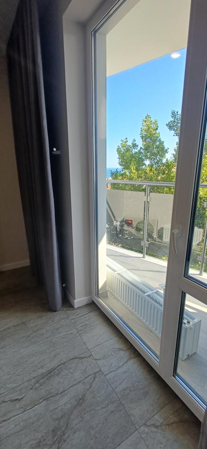 Breeze Marine Seaview Relax Apartment in Odessa