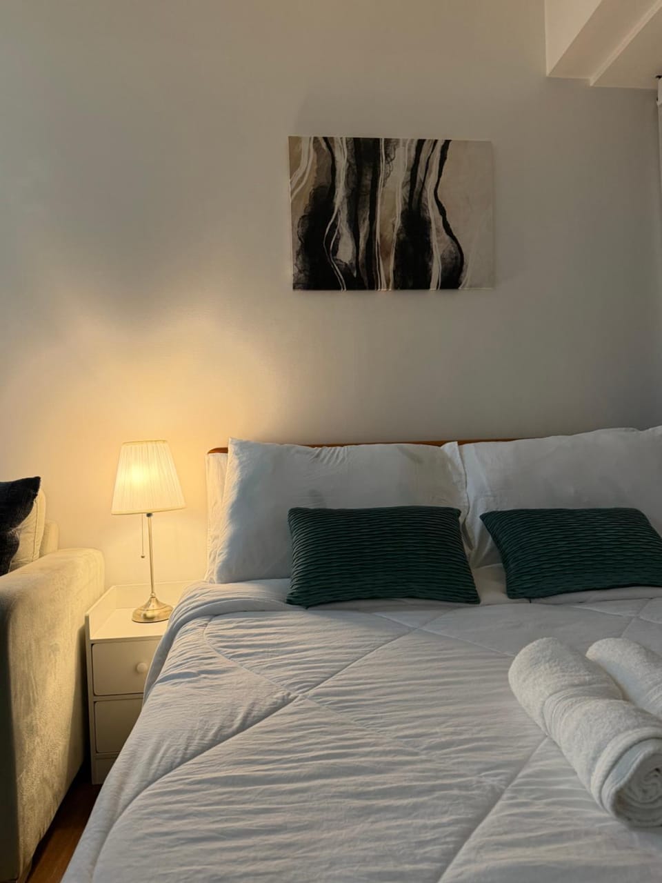Knightsbridge Residences - Spacious & Comfy Studio Apartment hotel in Mandaluyong