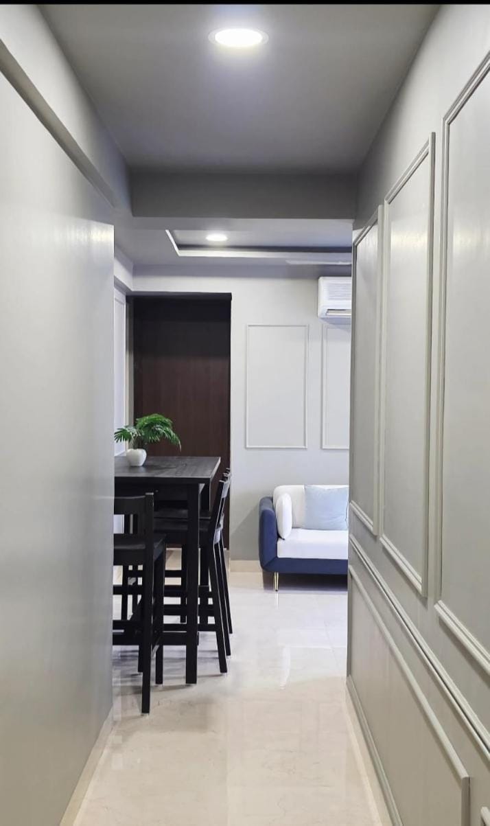 Fortune Crown 403- Premium Apartment Khar Apartment in Mumbai