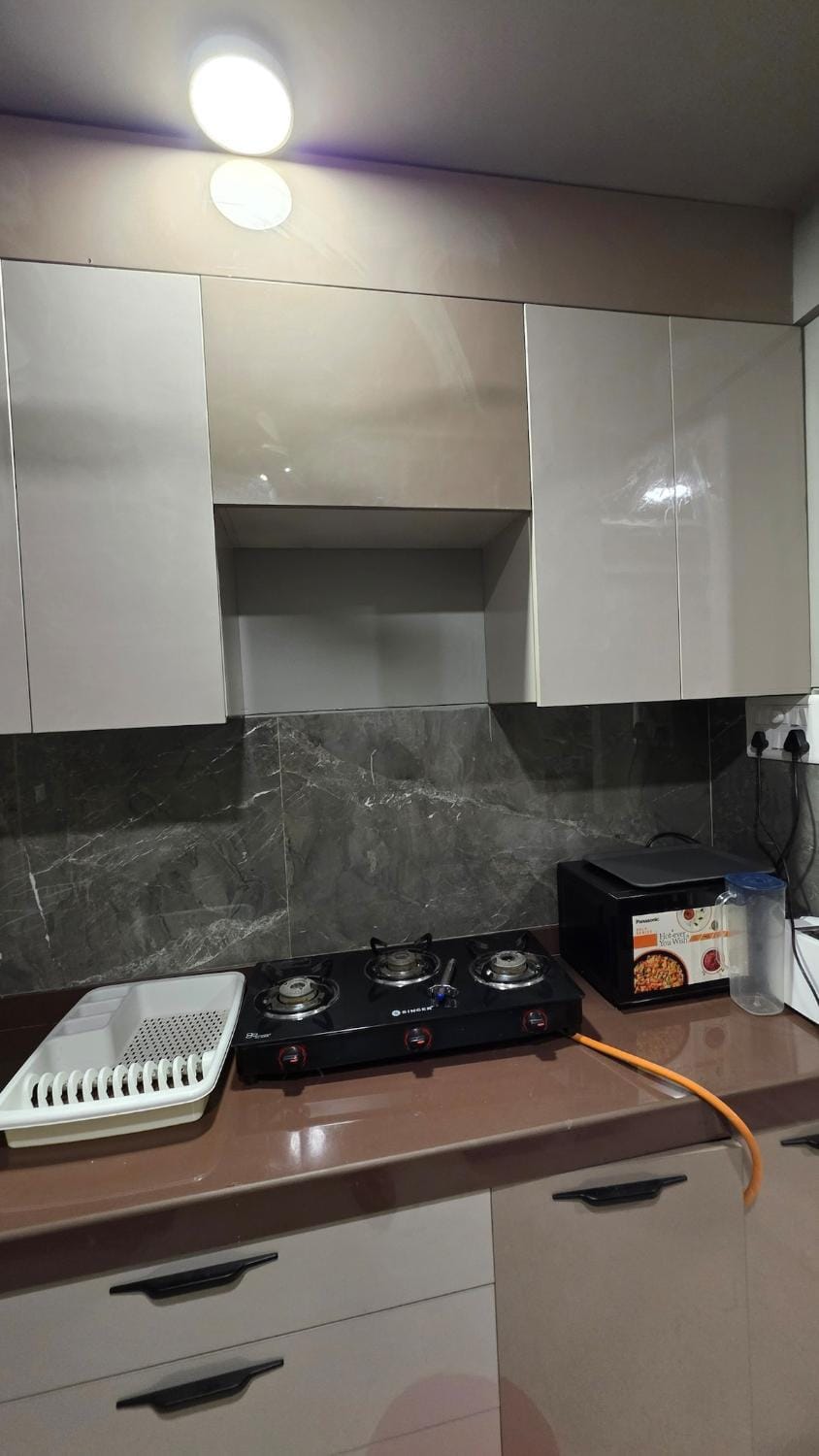 Fortune Crown 403- Premium Apartment Khar Apartment in Mumbai