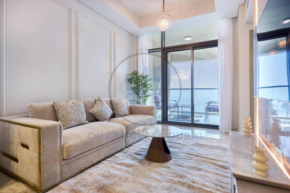 Stylish 2BR Apartment High Floor Aykon City Apartment in Dubai