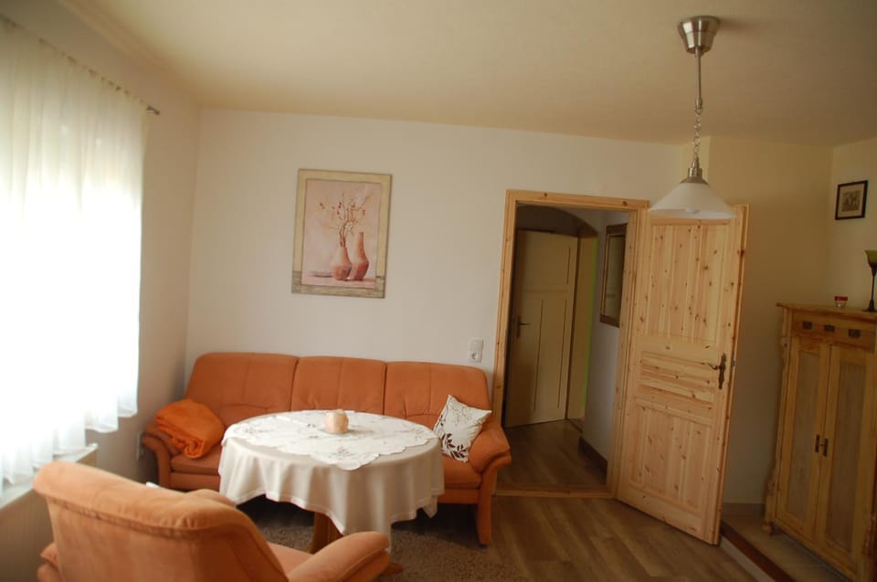 Living room, Photo of the whole room, Dining area
