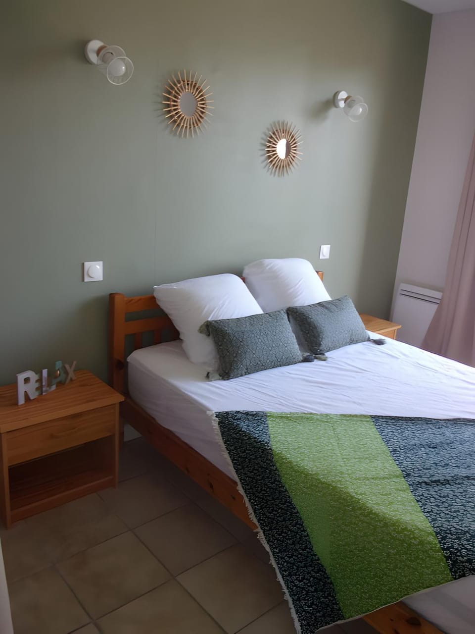 Living room, Bedroom