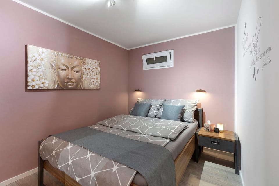 Living room, Bedroom