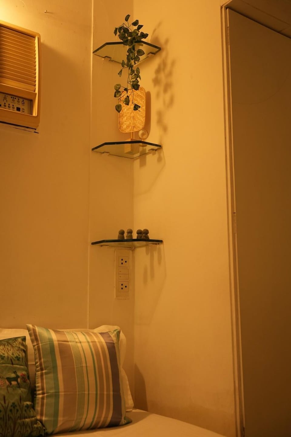 Deep Apartments 5th Floor - 3BHK AESTHETIC KHAR Apartment in Mumbai