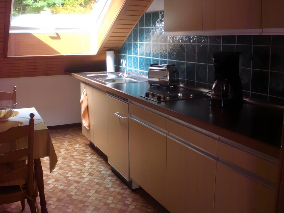 Kitchen or kitchenette, Living room