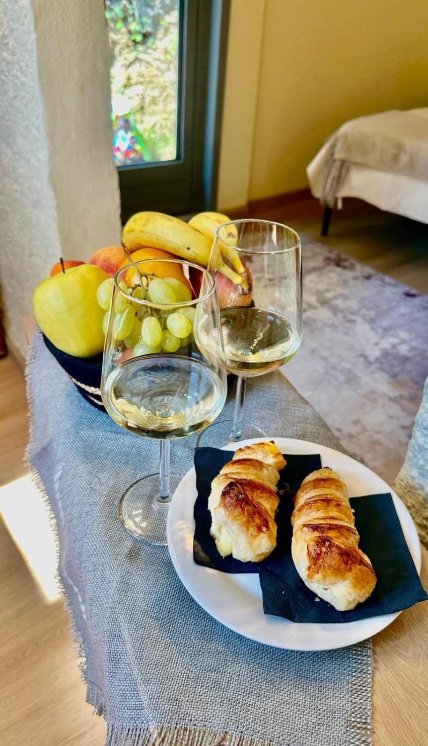 L'Orto Nascosto , recently renovated House in Monterosso al Mare